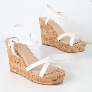 Lulus 8.5 white sandals